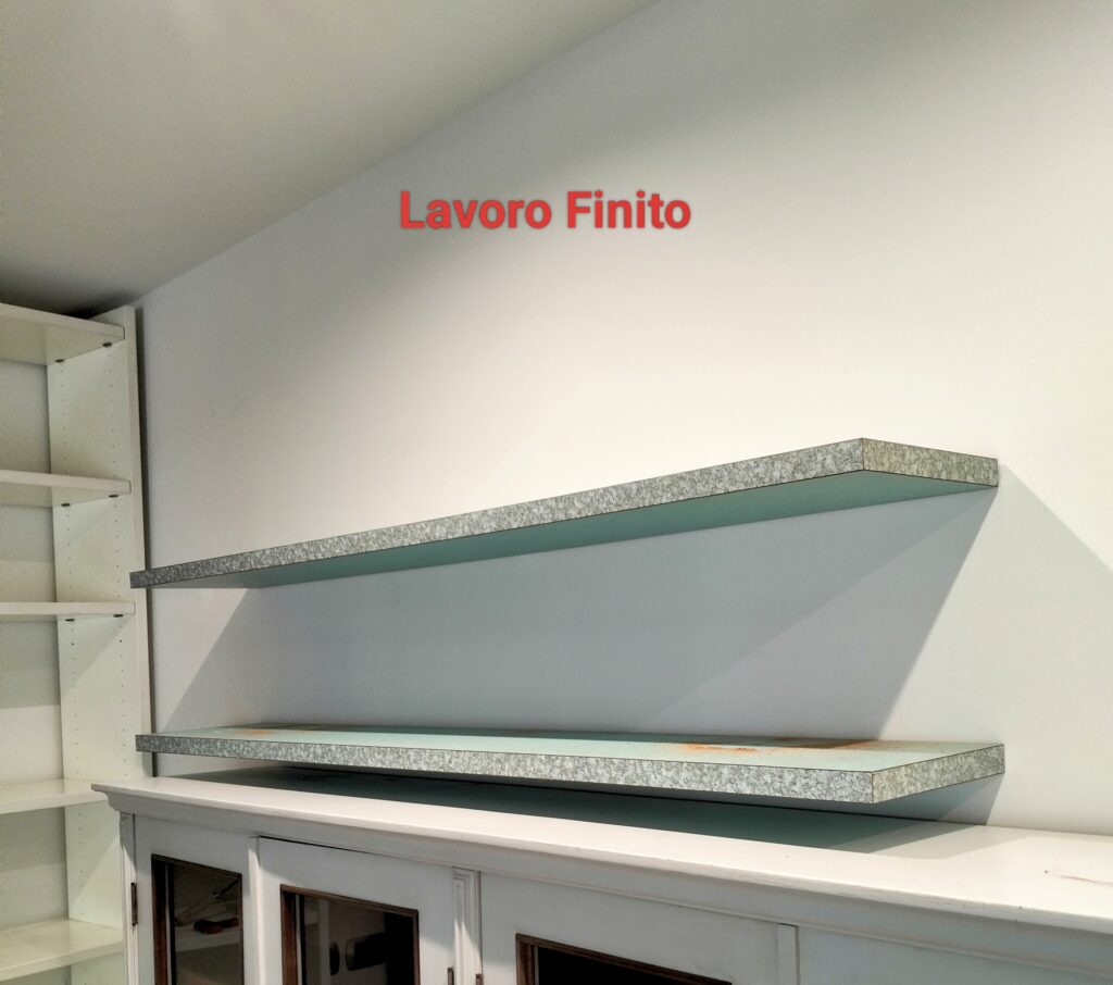 Montaggio mensole ikea Arezzo